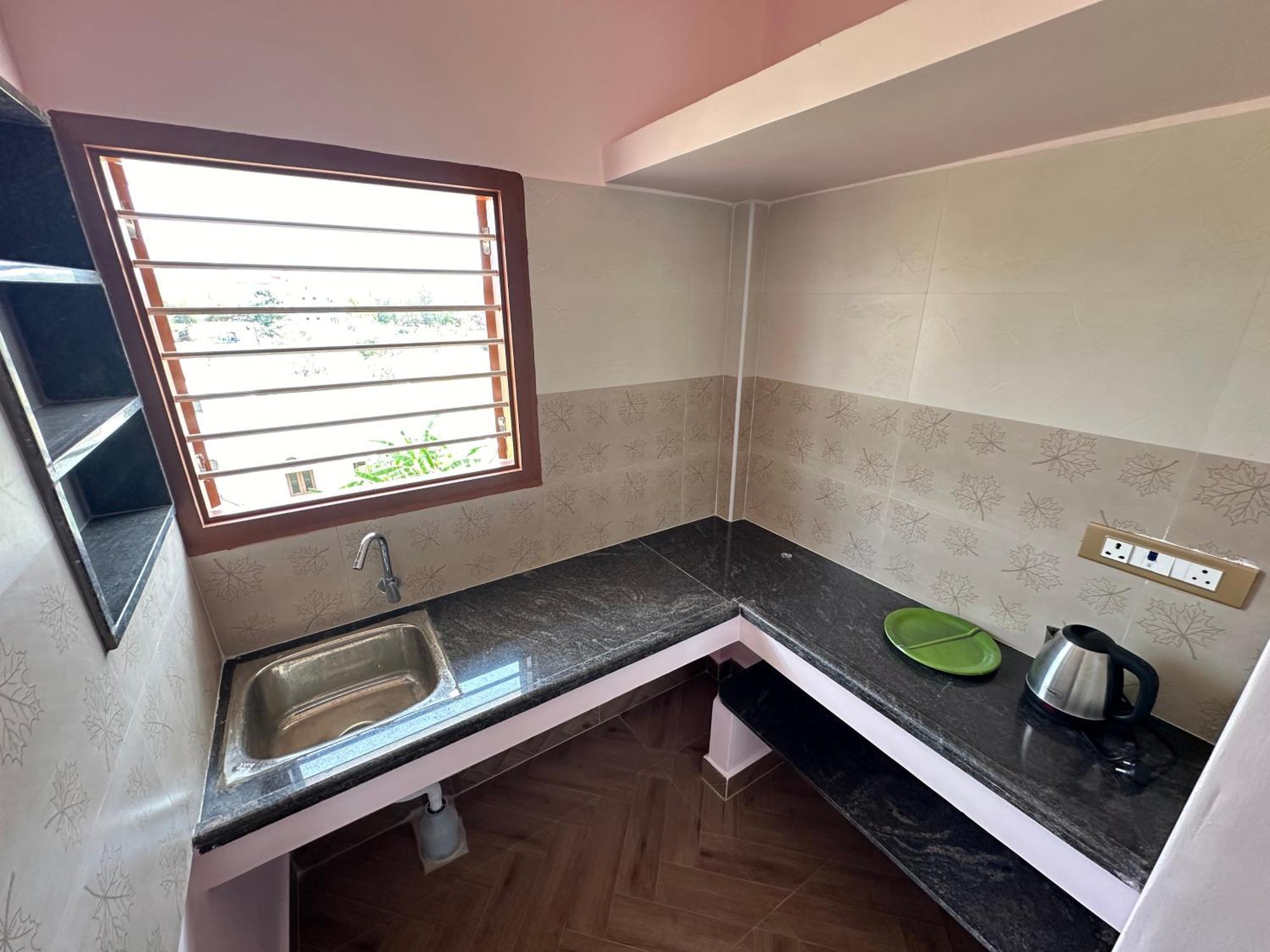 Om Lingeswaran Home Stay Tiruvannāmalai Exteriör bild