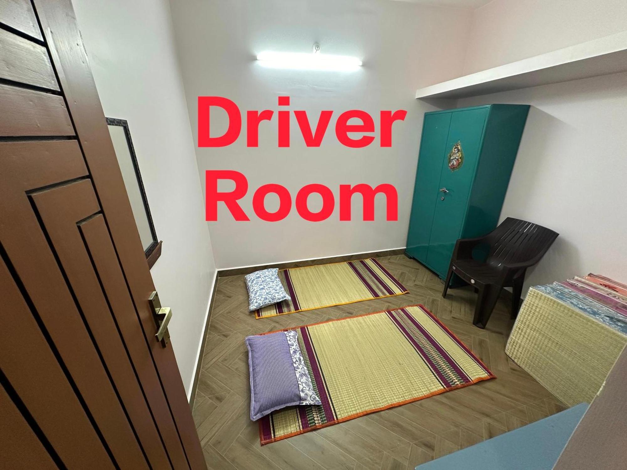 Om Lingeswaran Home Stay Tiruvannāmalai Exteriör bild